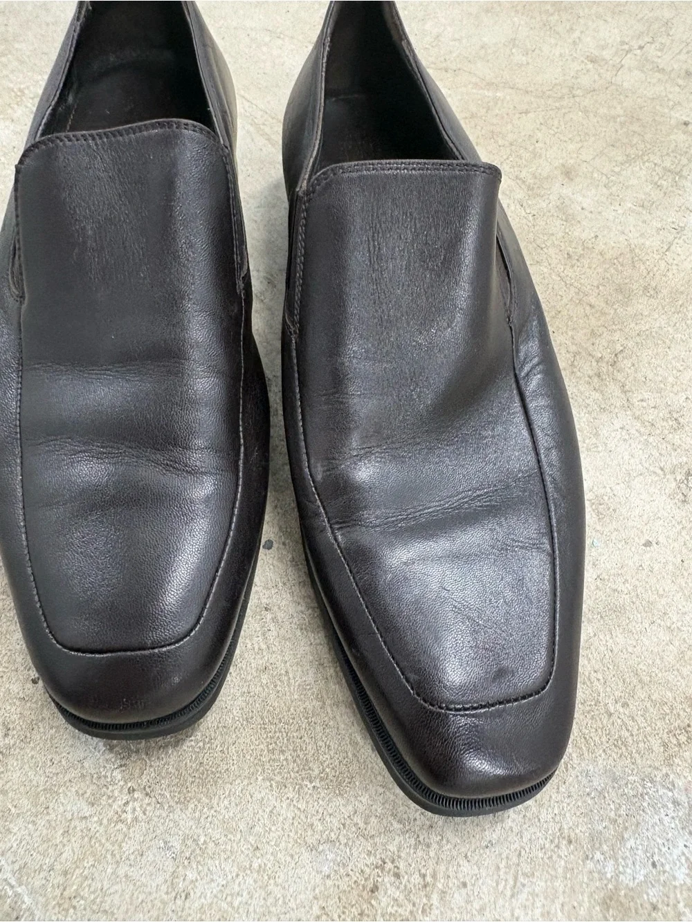 Bruno Magli PITTO Men’s Black Leather Slip-On Loafer US 7 Square Toe Rubber